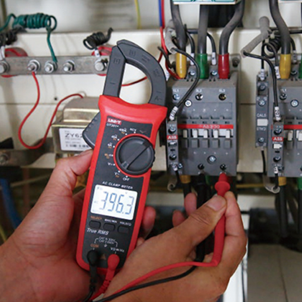 PINZA VOLT-AMPEROMETRICA TRUE RMS - NCV - HASTA 10MHz - TEMP. -40 A 1000°C