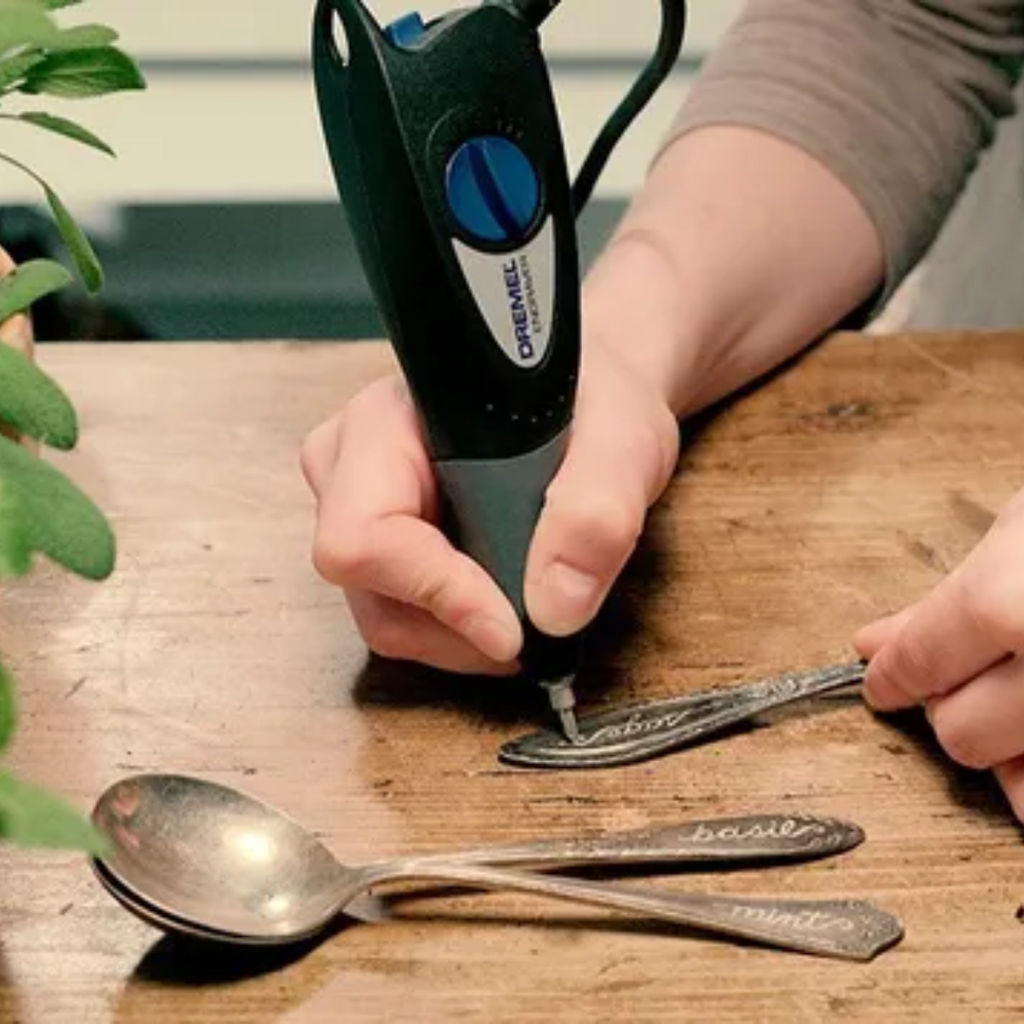 Dremel Egraver lápiz Grabador + Plantilla de letras + Punta