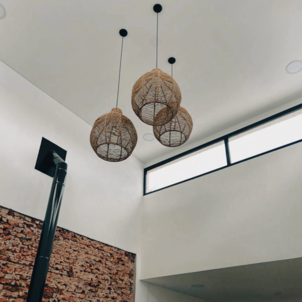 NERVO COLGANTE LUCCA 42CM DE DIAMETRO PANZA X 50CM DE ALTO EN KRAFT TOSTADO