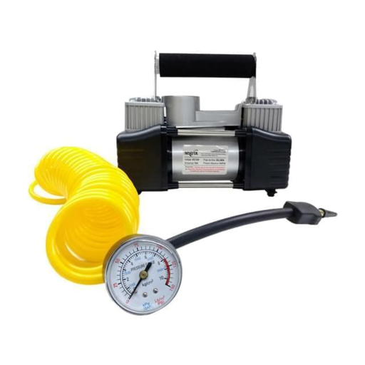 [NISNSAC62] COMPRESOR DE AIRE 60L/MIN METALICO PARA AUTO, CON MANOMETRO, DOBLE CILINDRO Y BOLSO PROTECTOR